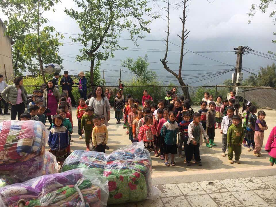 Trao yêu thương, đón Tết ấm; 10/1/2025
