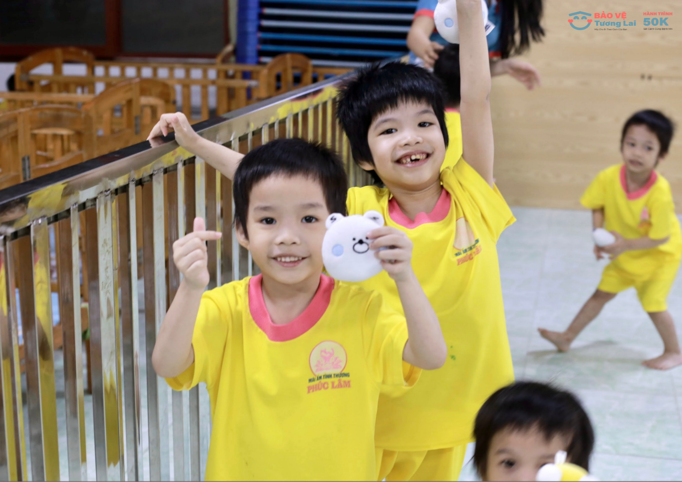 Hành trình 50K: Yêu thương đong đầy tại mái ấm Phúc Lâm