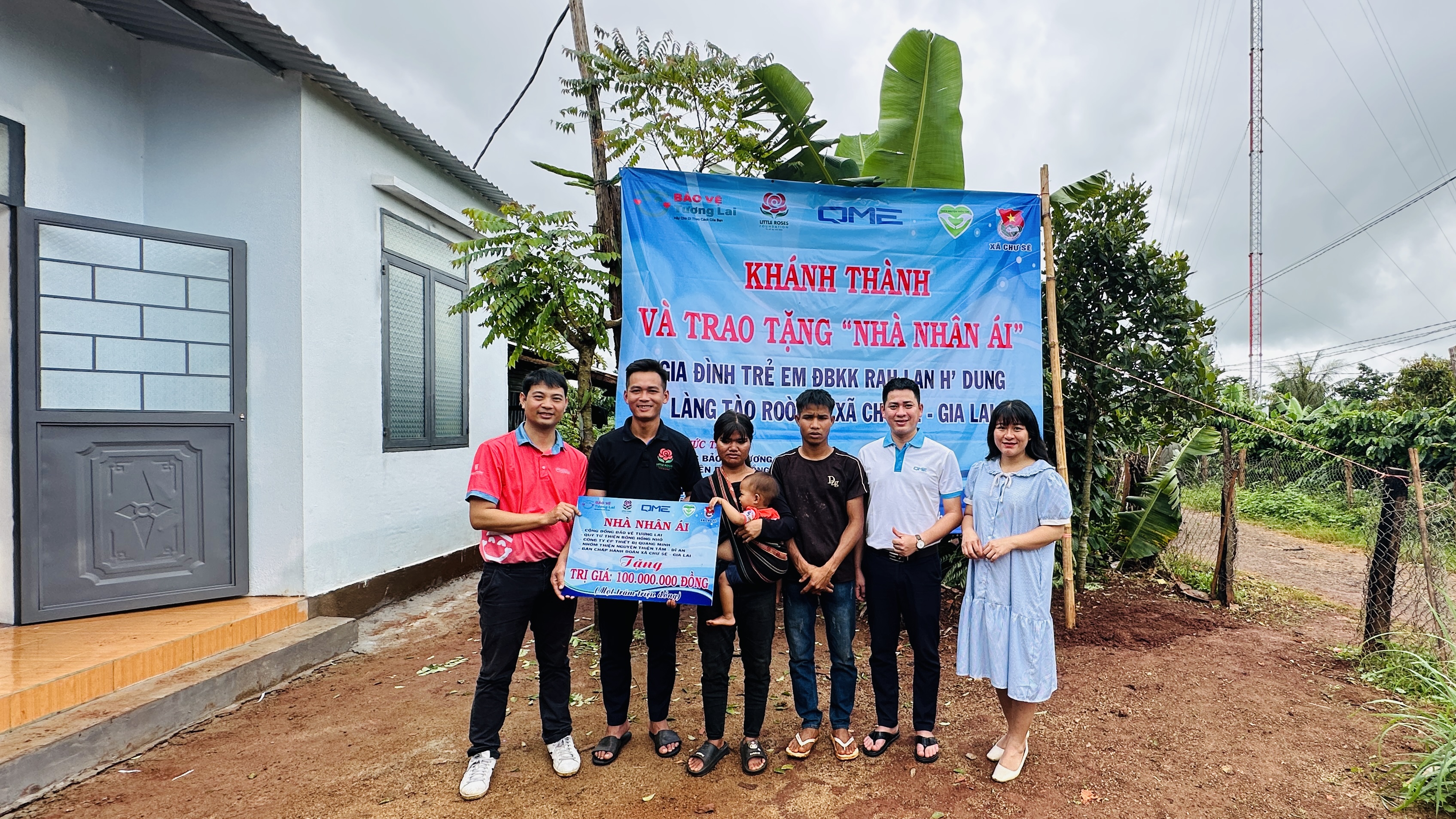 Make it happen: Khánh thành Nhà Nhân Ái số 10 cho bé Rah Lan H’Dung