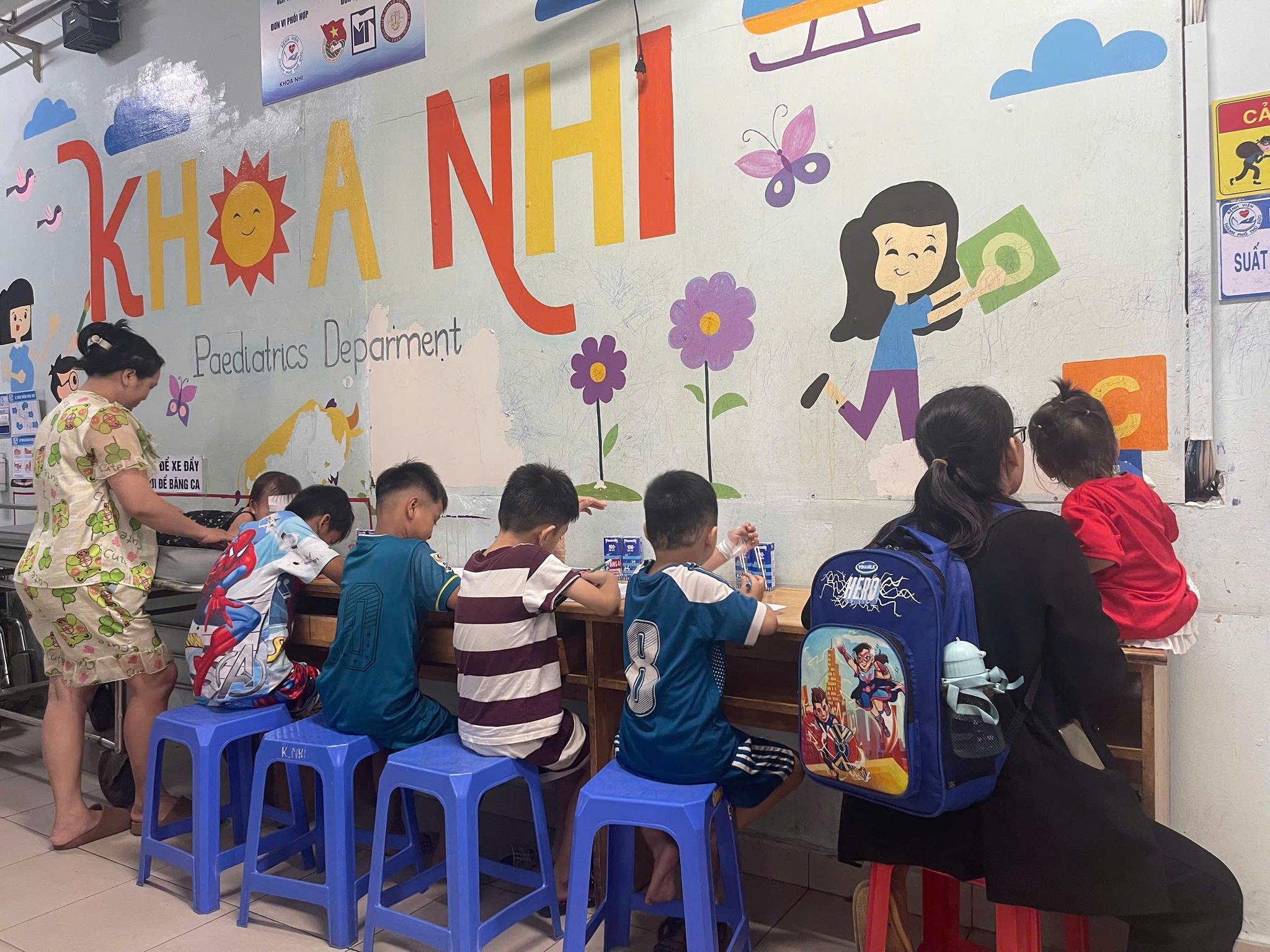 Art for All: Sắc màu hi vọng tháng 5/2025