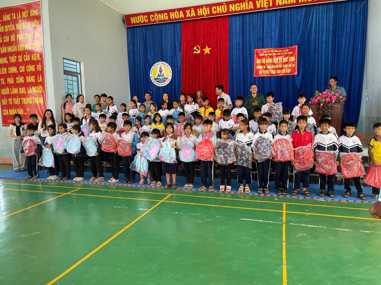 Kết nối & Sẻ chia: Cùng tiếp sức cho trẻ em GIa Lai